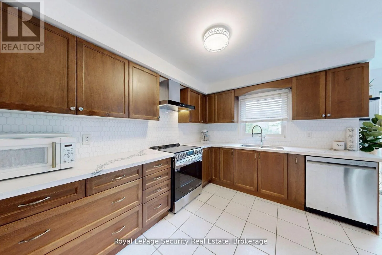 122 BROWNING TRAIL