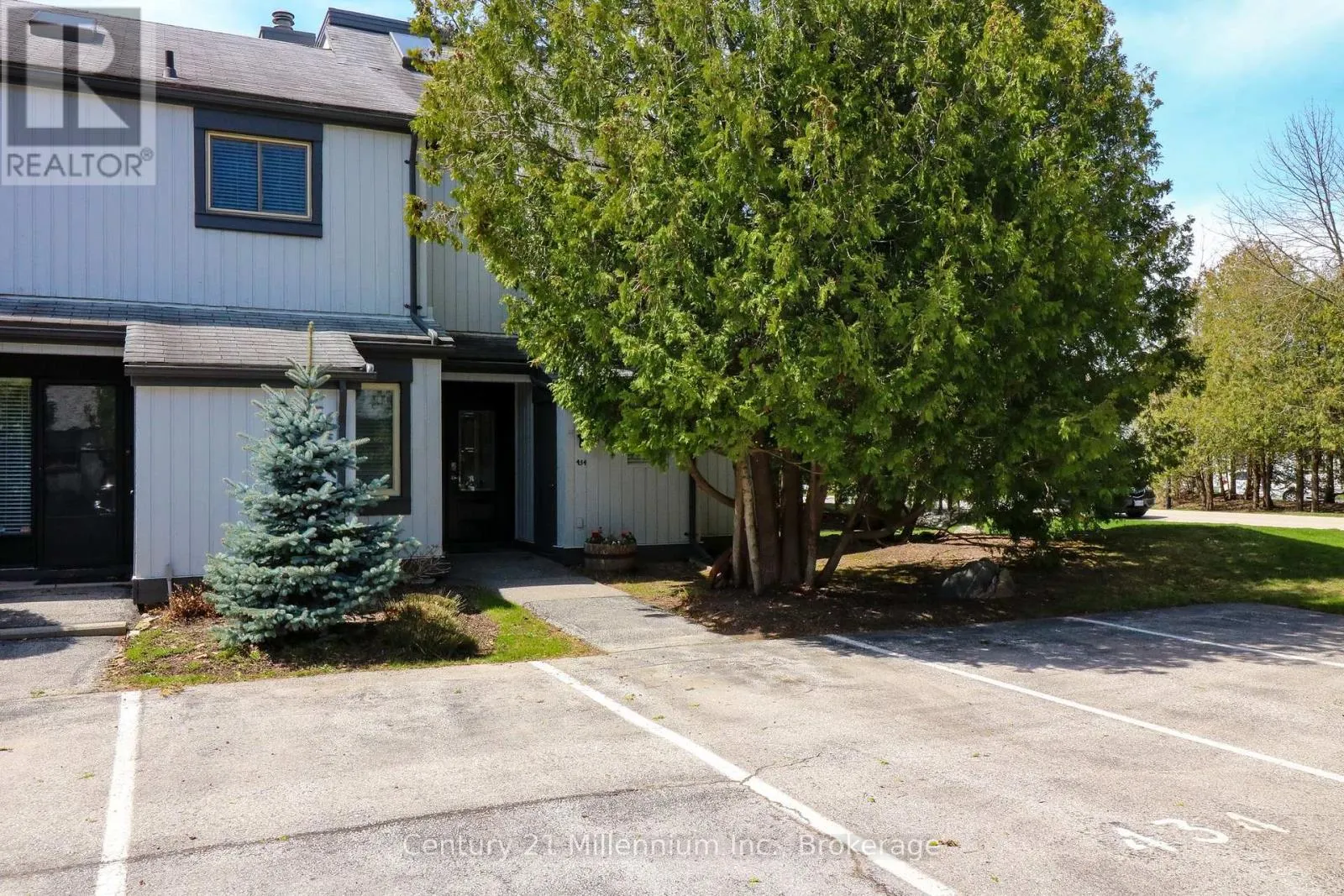 434 OXBOW CRESCENT