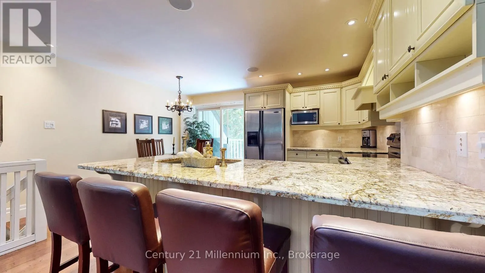 434 OXBOW CRESCENT