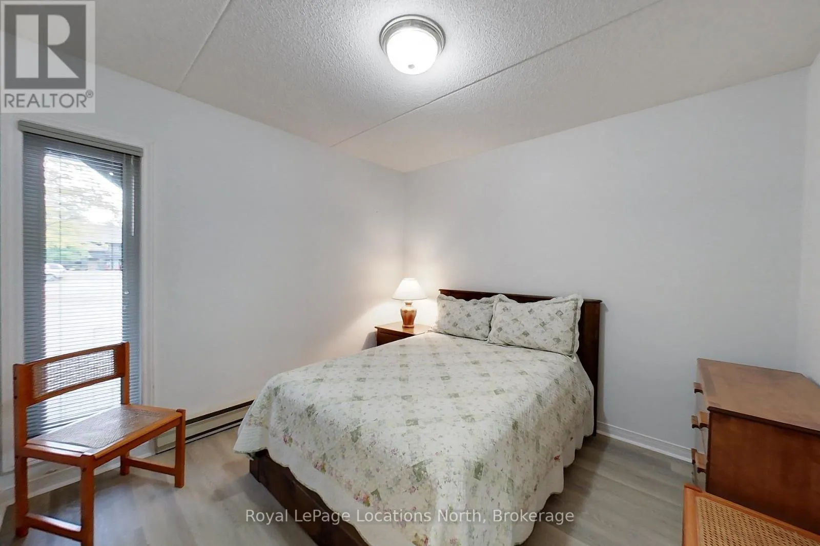 4 - 398 MARINERS WAY, #4