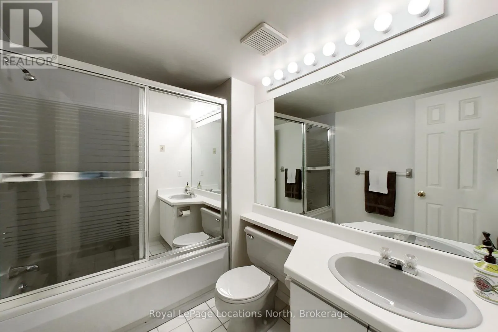 4 - 398 MARINERS WAY, #4