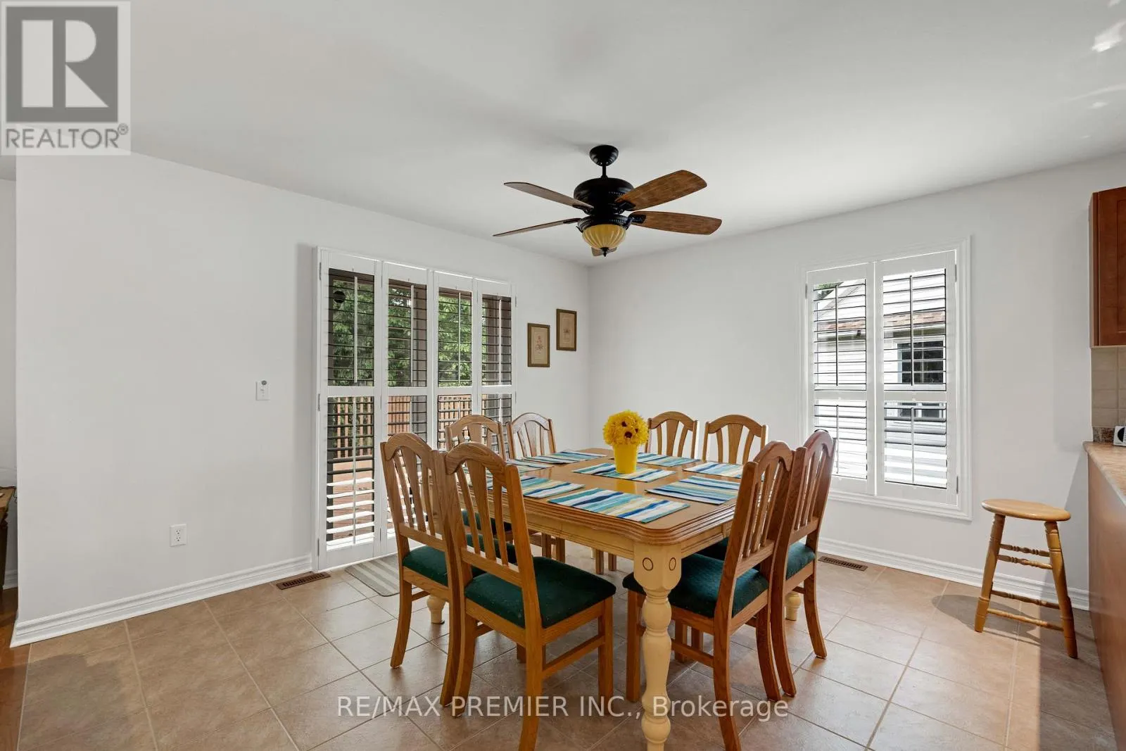 6 ROSE VALLEY WAY