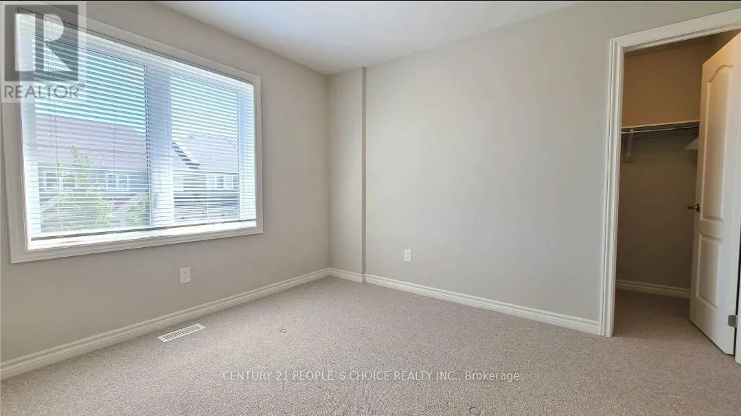 5 GREGORY AVENUE