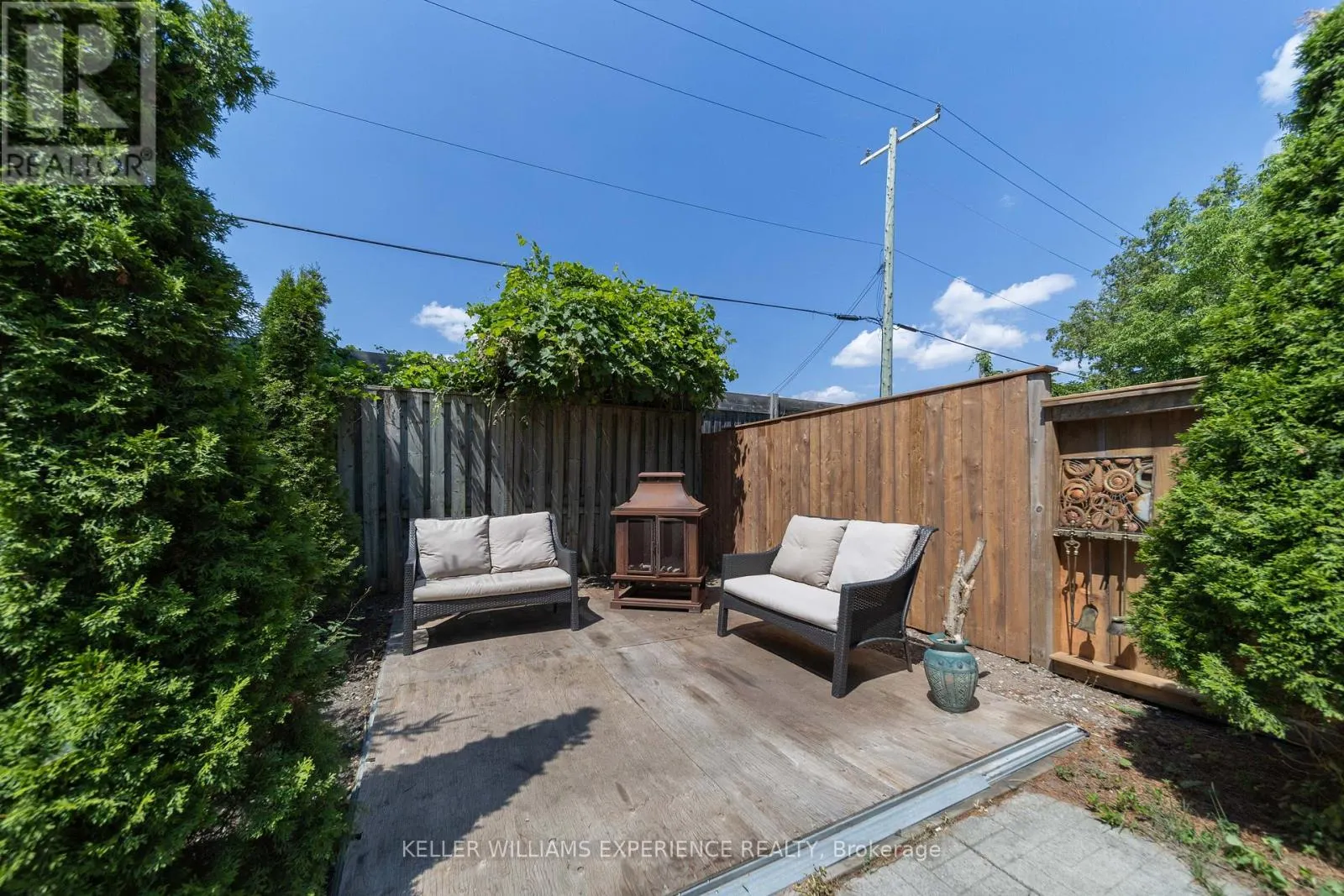86 DONALD STREET