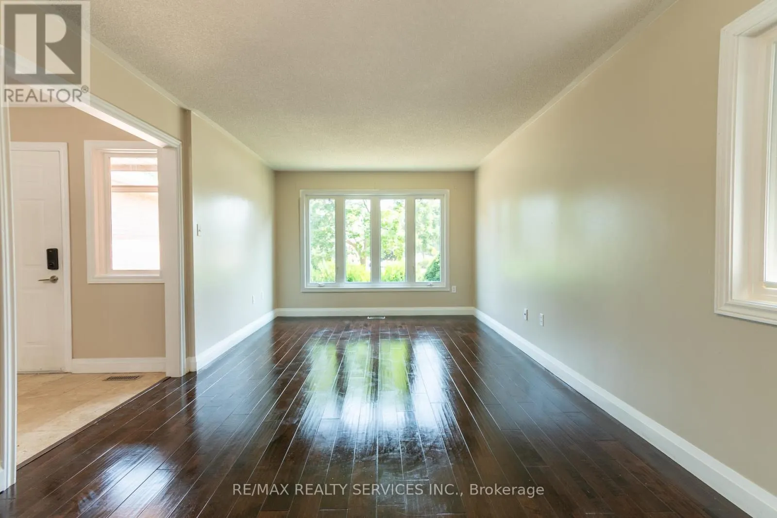 22 O'SHAUGHNESSY CRESCENT
