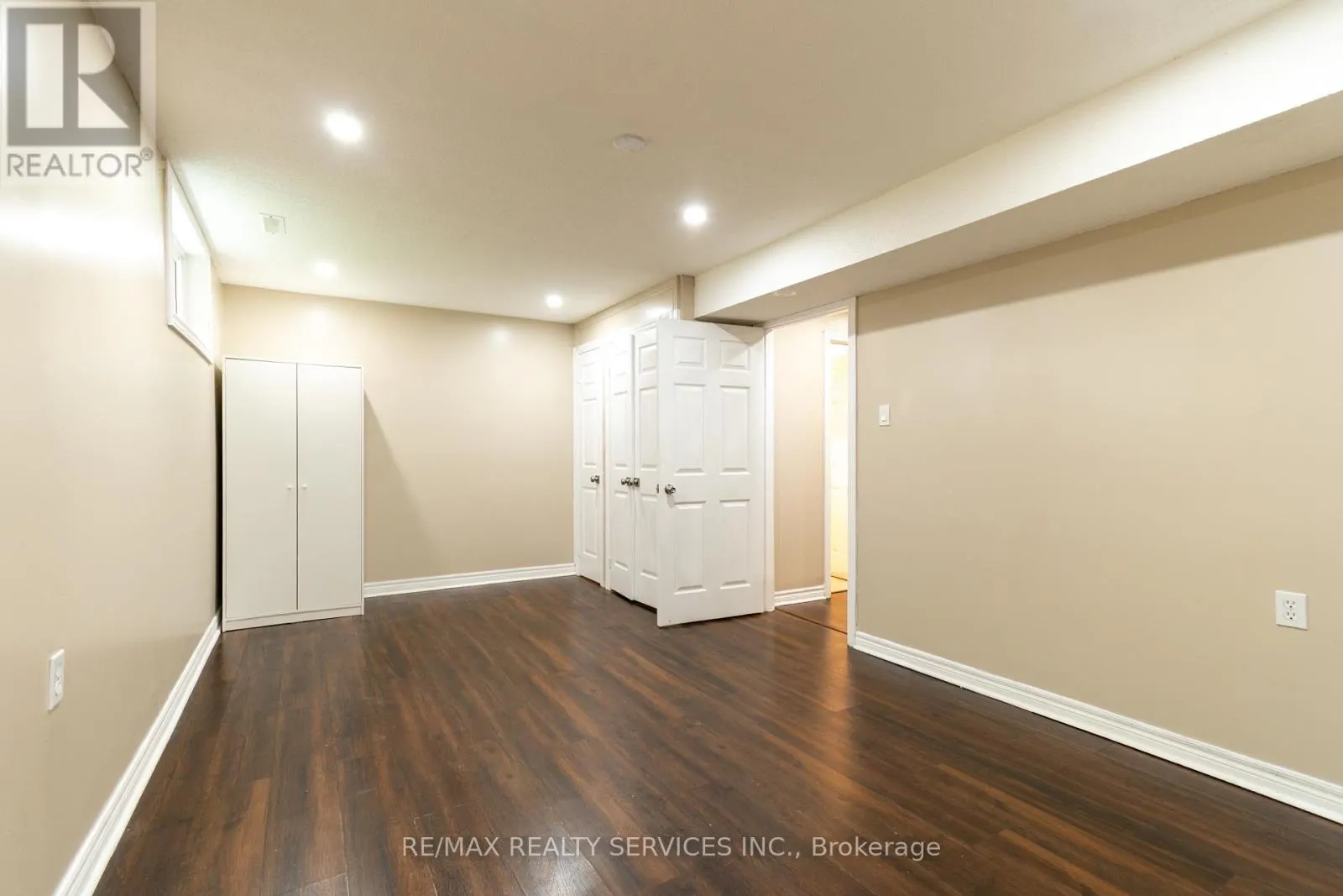 22 O'SHAUGHNESSY CRESCENT