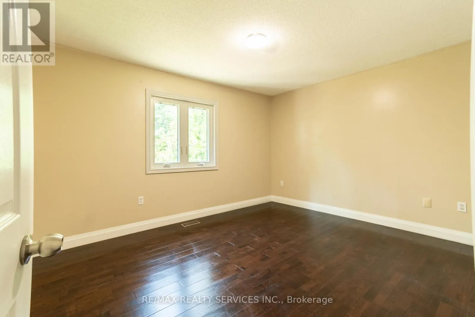 22 O'SHAUGHNESSY CRESCENT