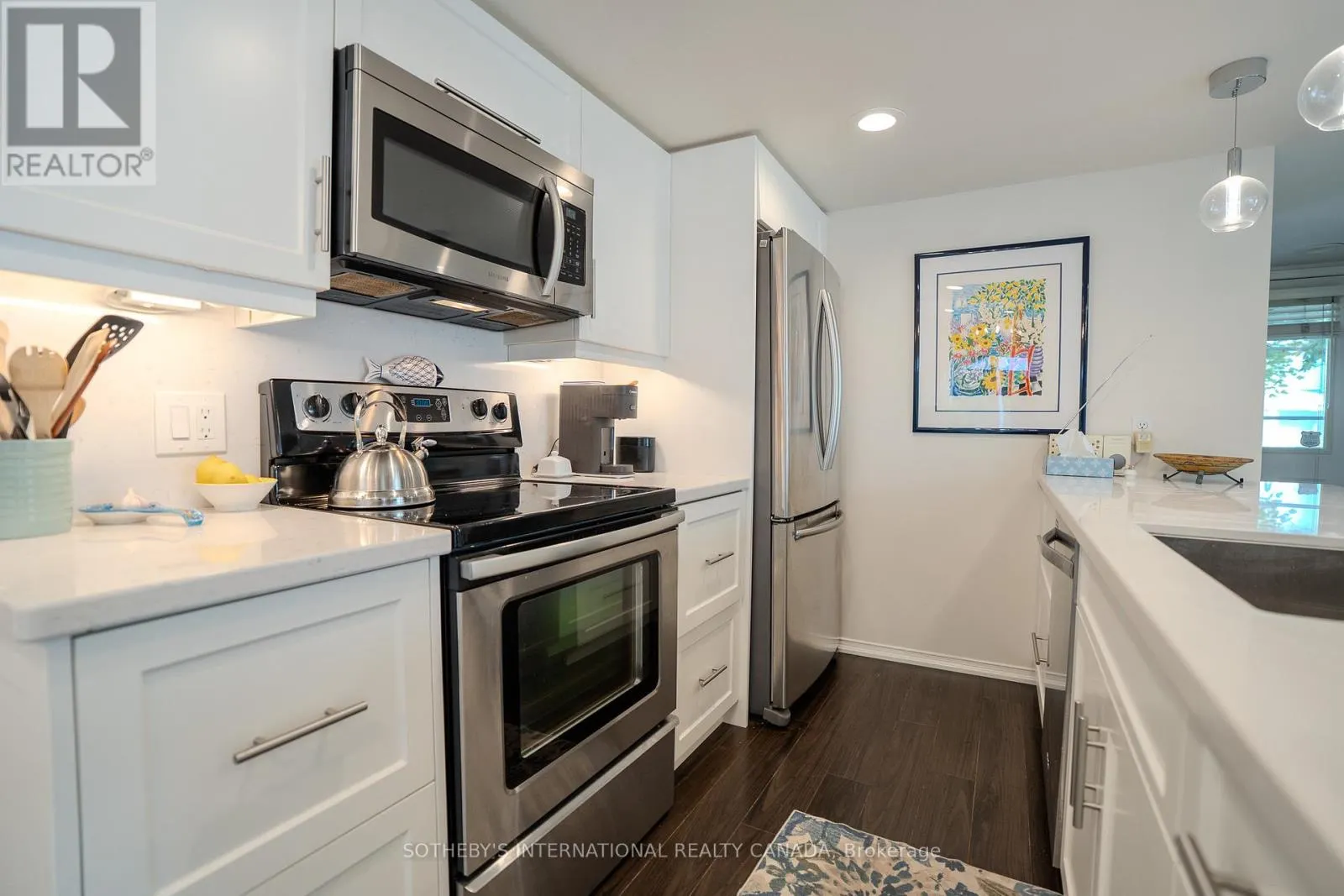 5 VALLEYMEDE COURT