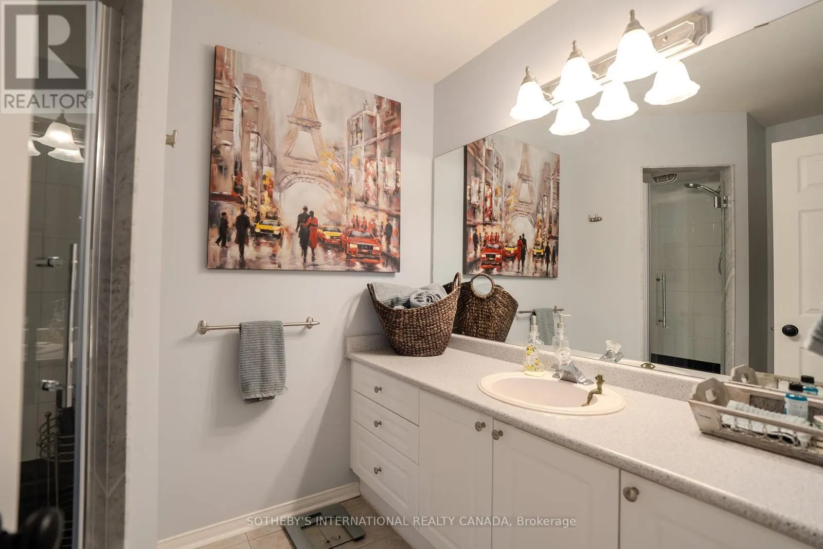 5 VALLEYMEDE COURT
