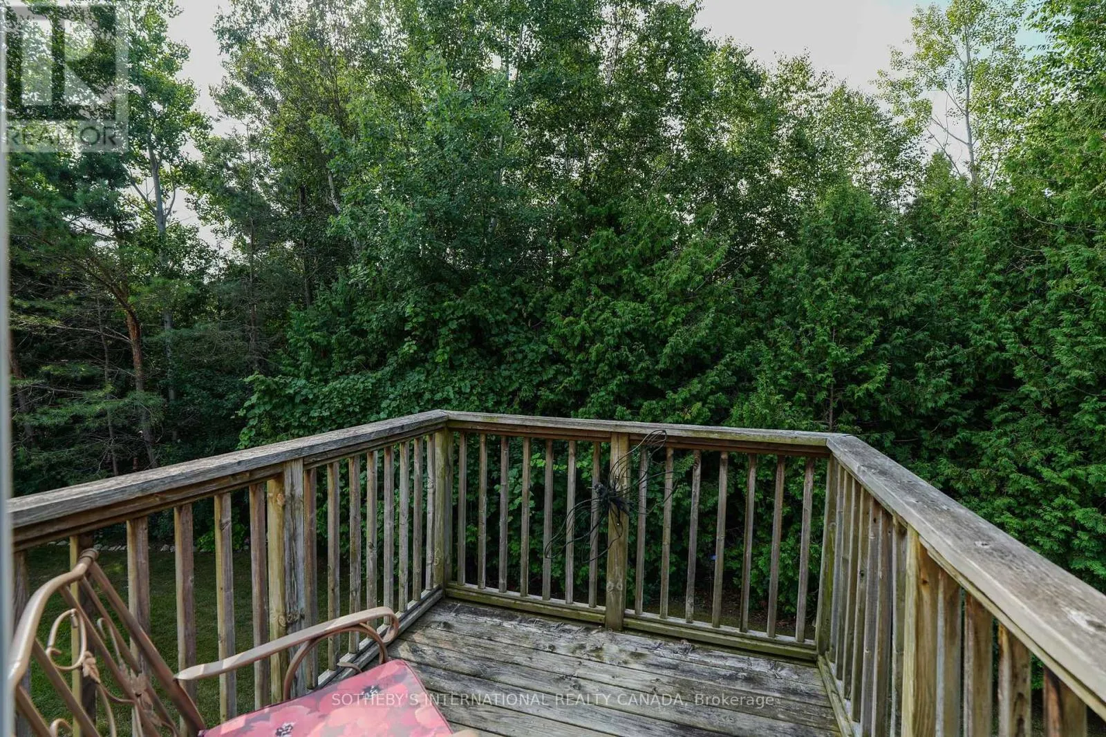 5 VALLEYMEDE COURT