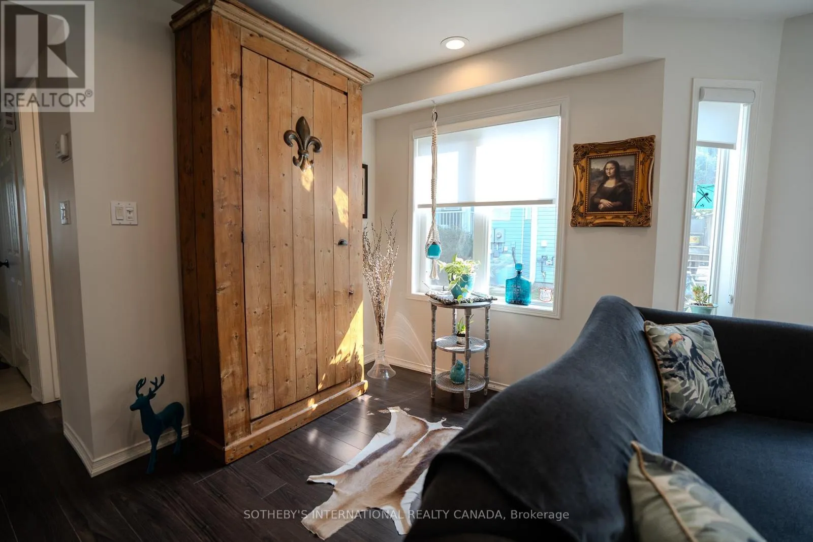5 VALLEYMEDE COURT