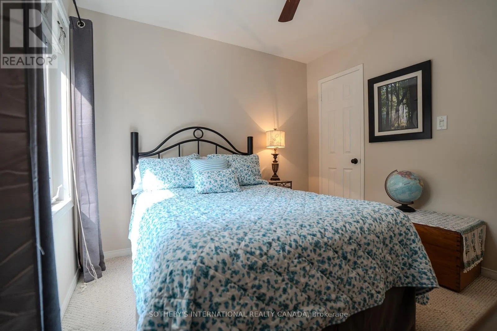 5 VALLEYMEDE COURT
