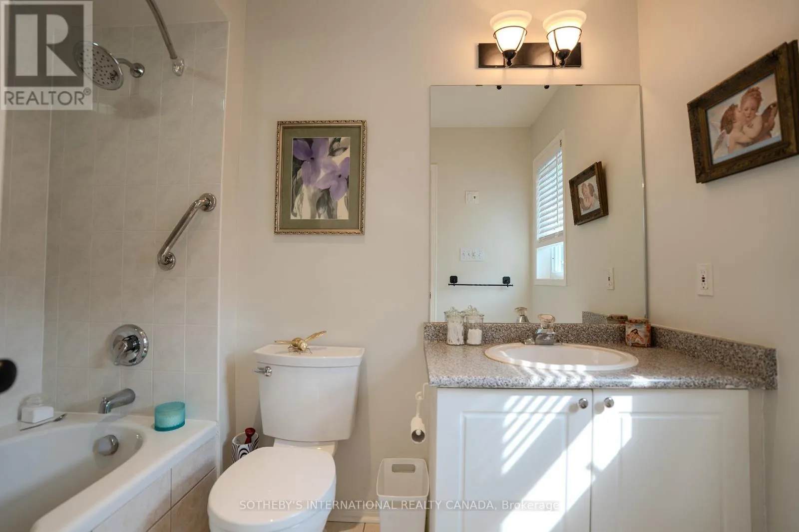 5 VALLEYMEDE COURT