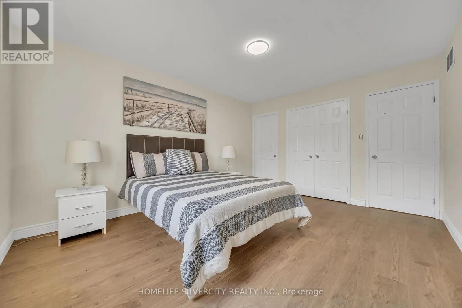 17 SYDENHAM WELLS ROAD