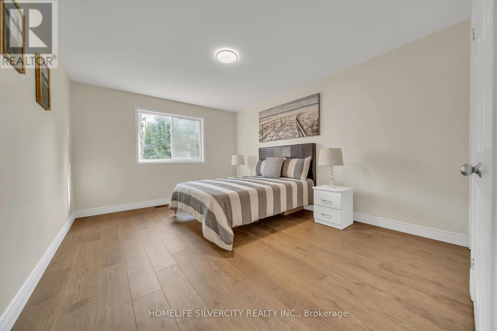 17 SYDENHAM WELLS ROAD