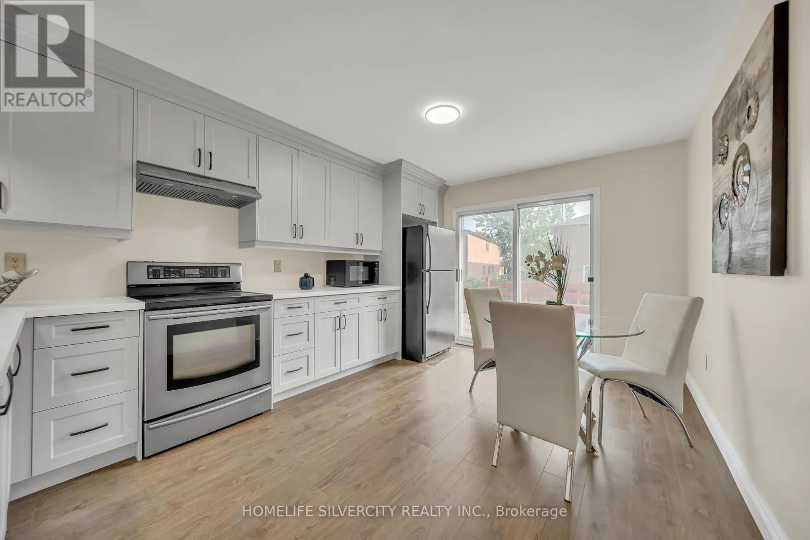 17 SYDENHAM WELLS ROAD