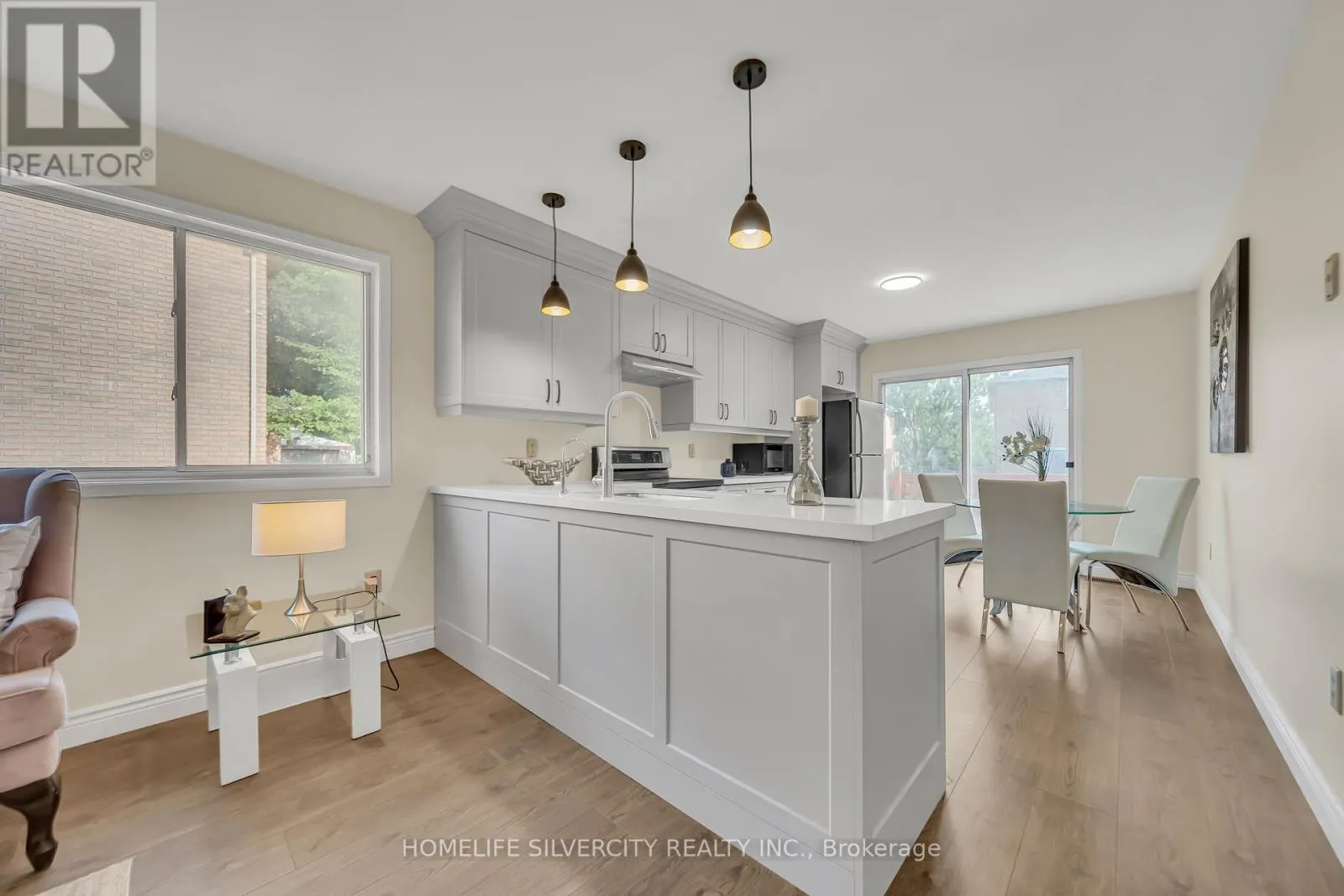 17 SYDENHAM WELLS ROAD