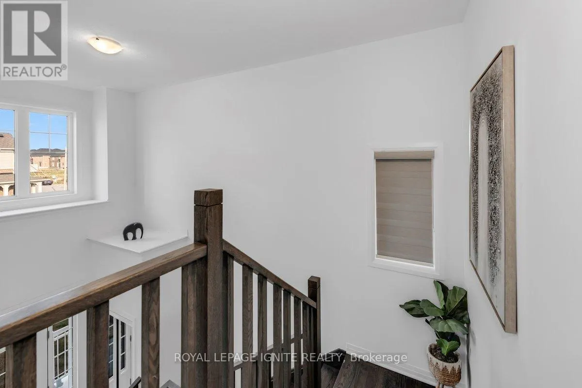 94 WEST OAK TRAIL