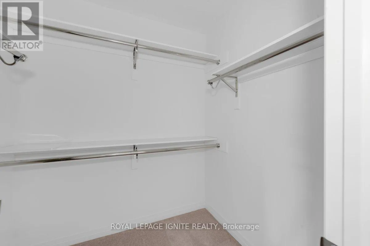 94 WEST OAK TRAIL