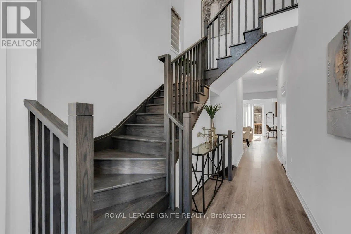 94 WEST OAK TRAIL