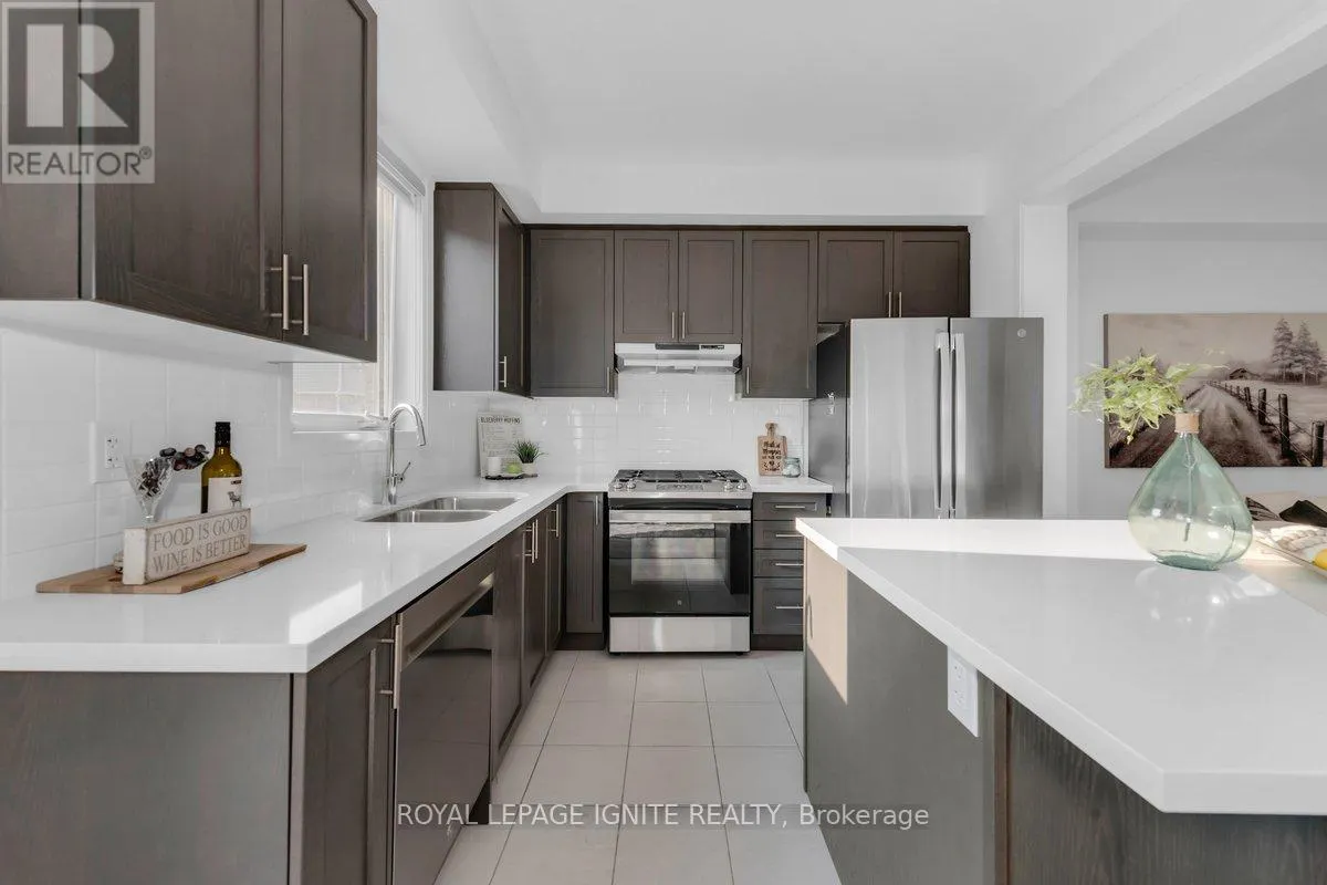 94 WEST OAK TRAIL
