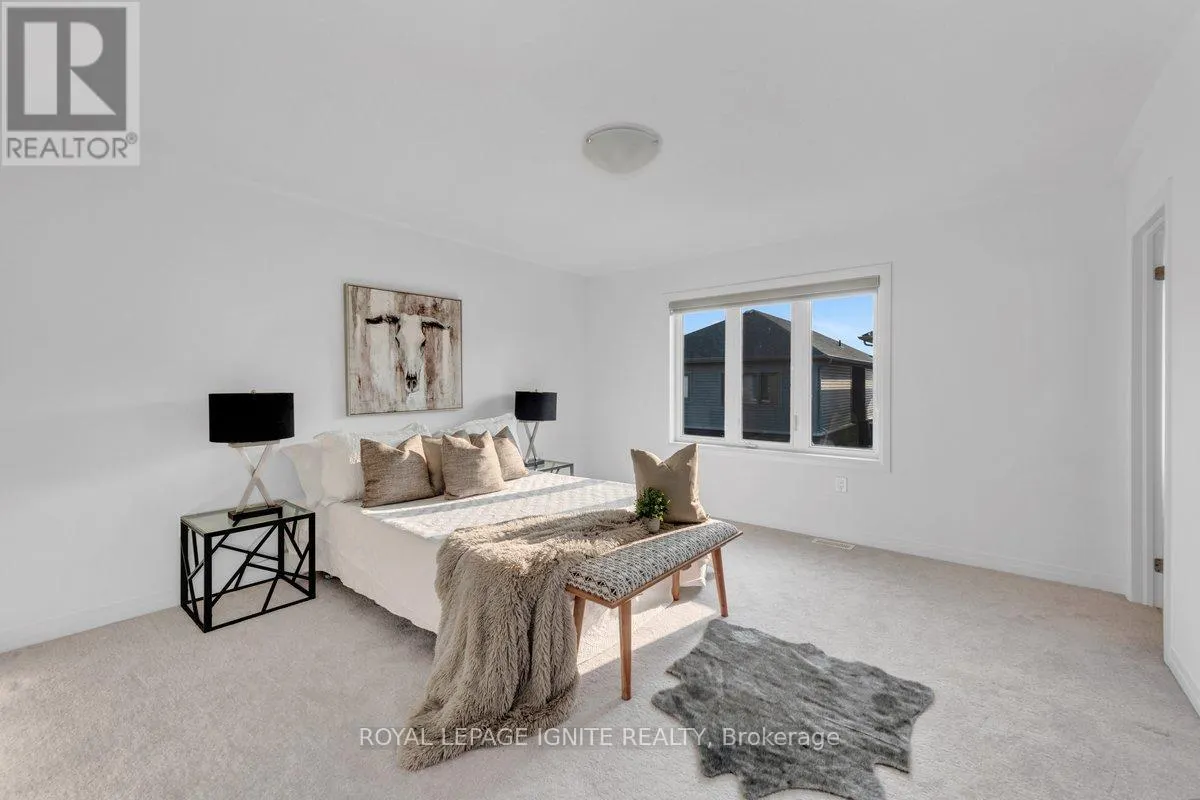 94 WEST OAK TRAIL