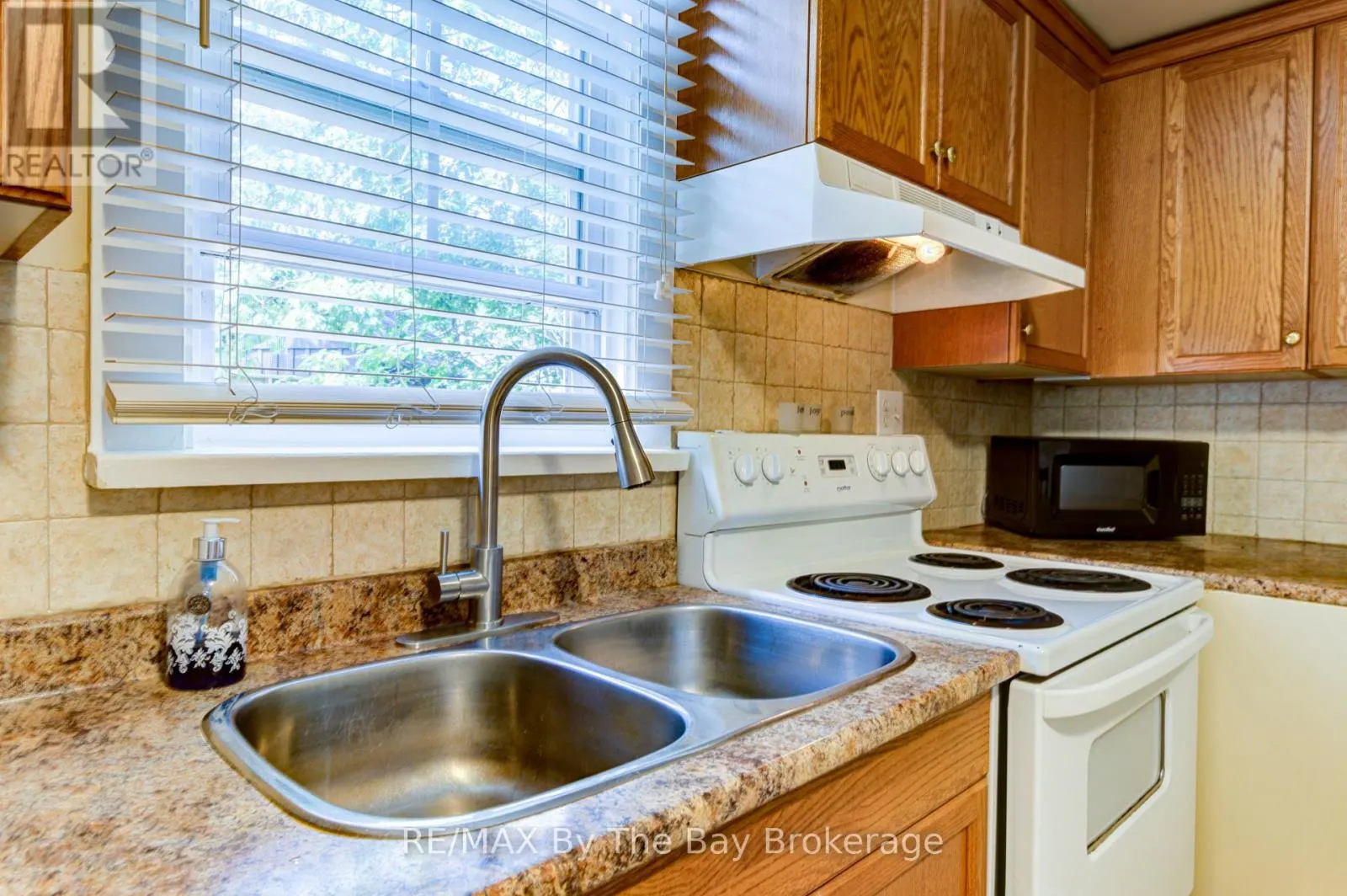 110 24TH STREET N