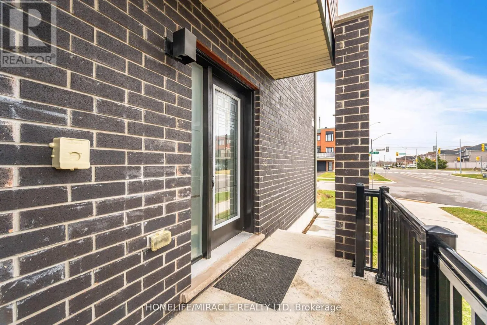 92 FAIRLANE AVENUE