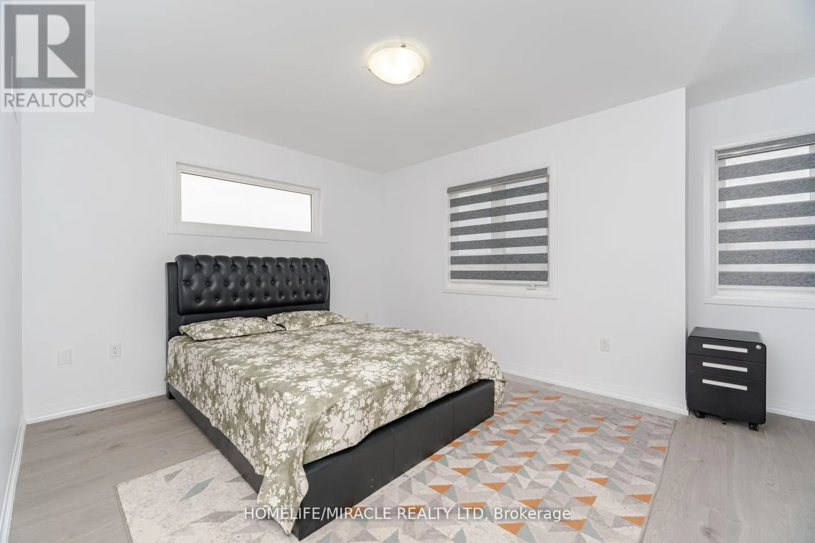 92 FAIRLANE AVENUE