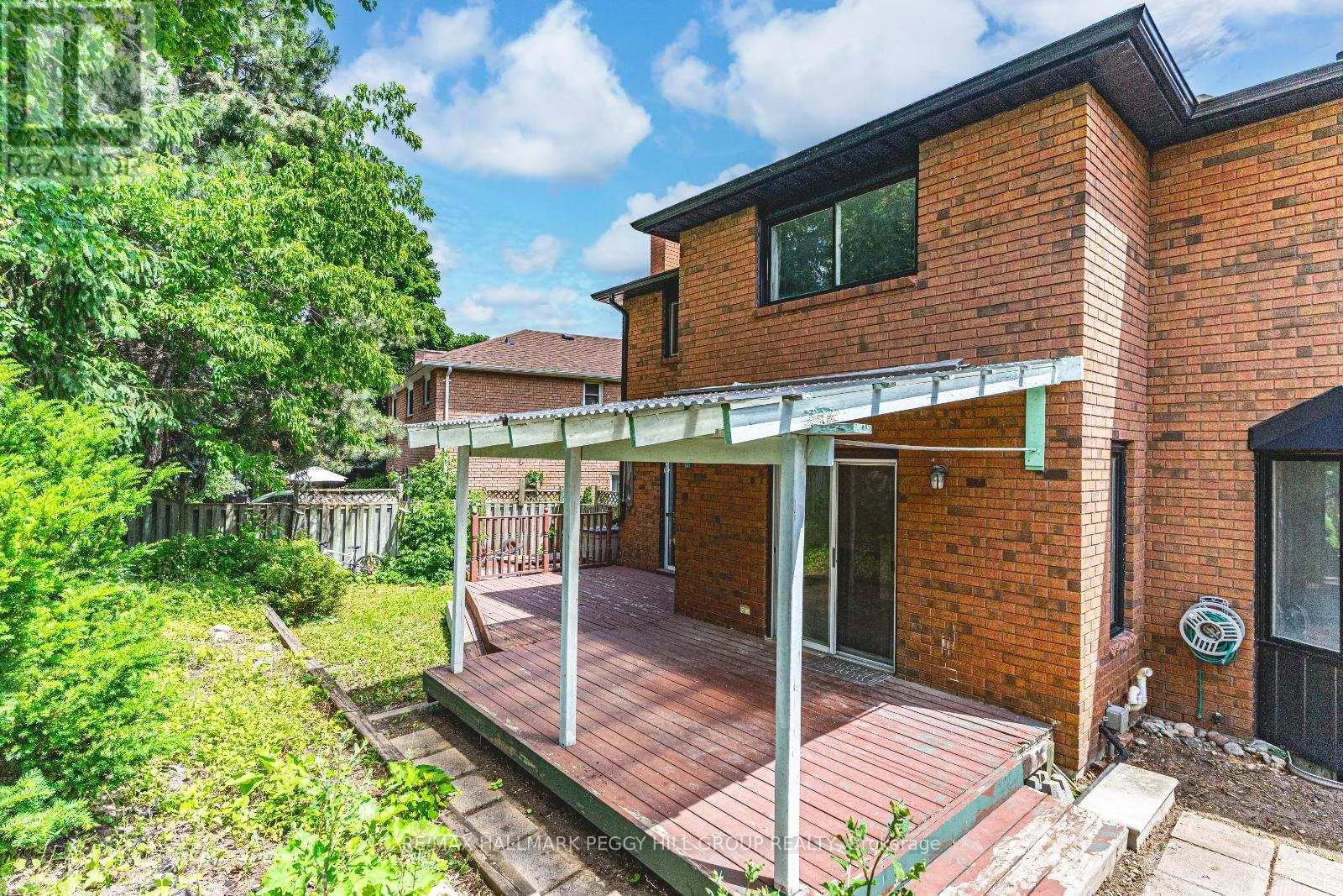 21 AUTUMN LANE