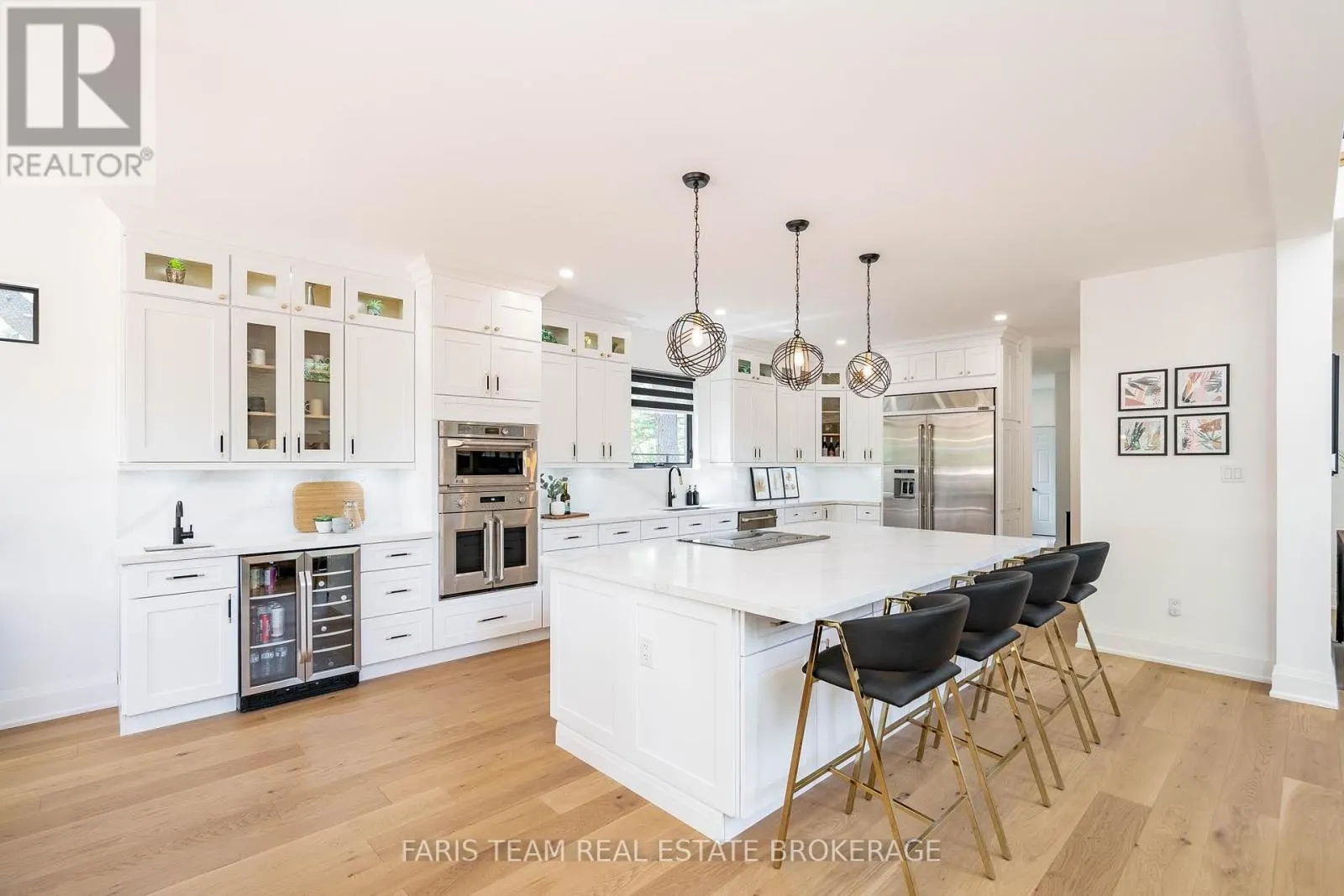 183 WOODLAND DRIVE