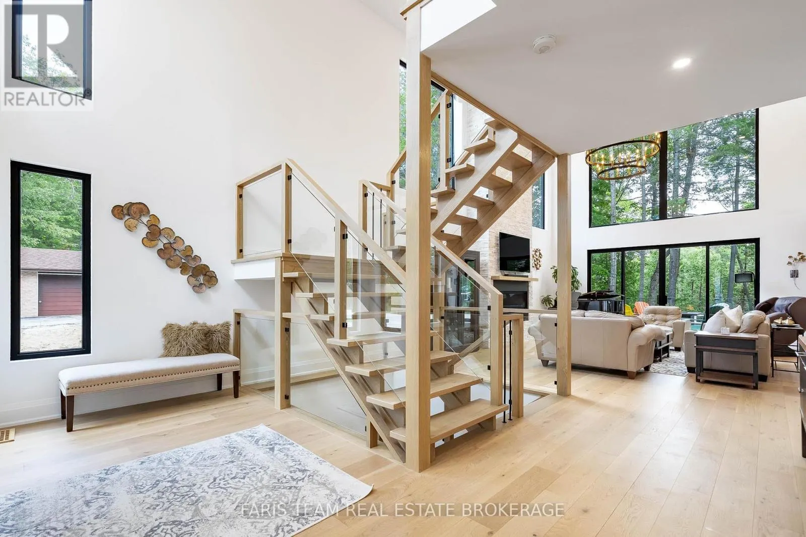 183 WOODLAND DRIVE
