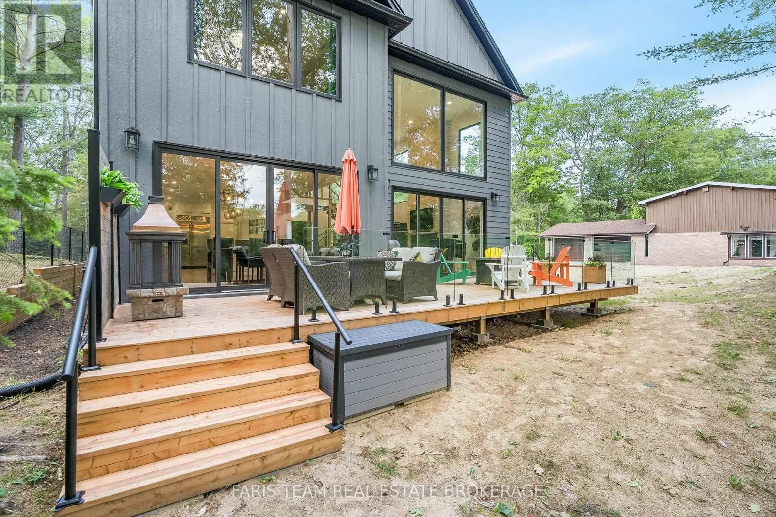 183 WOODLAND DRIVE