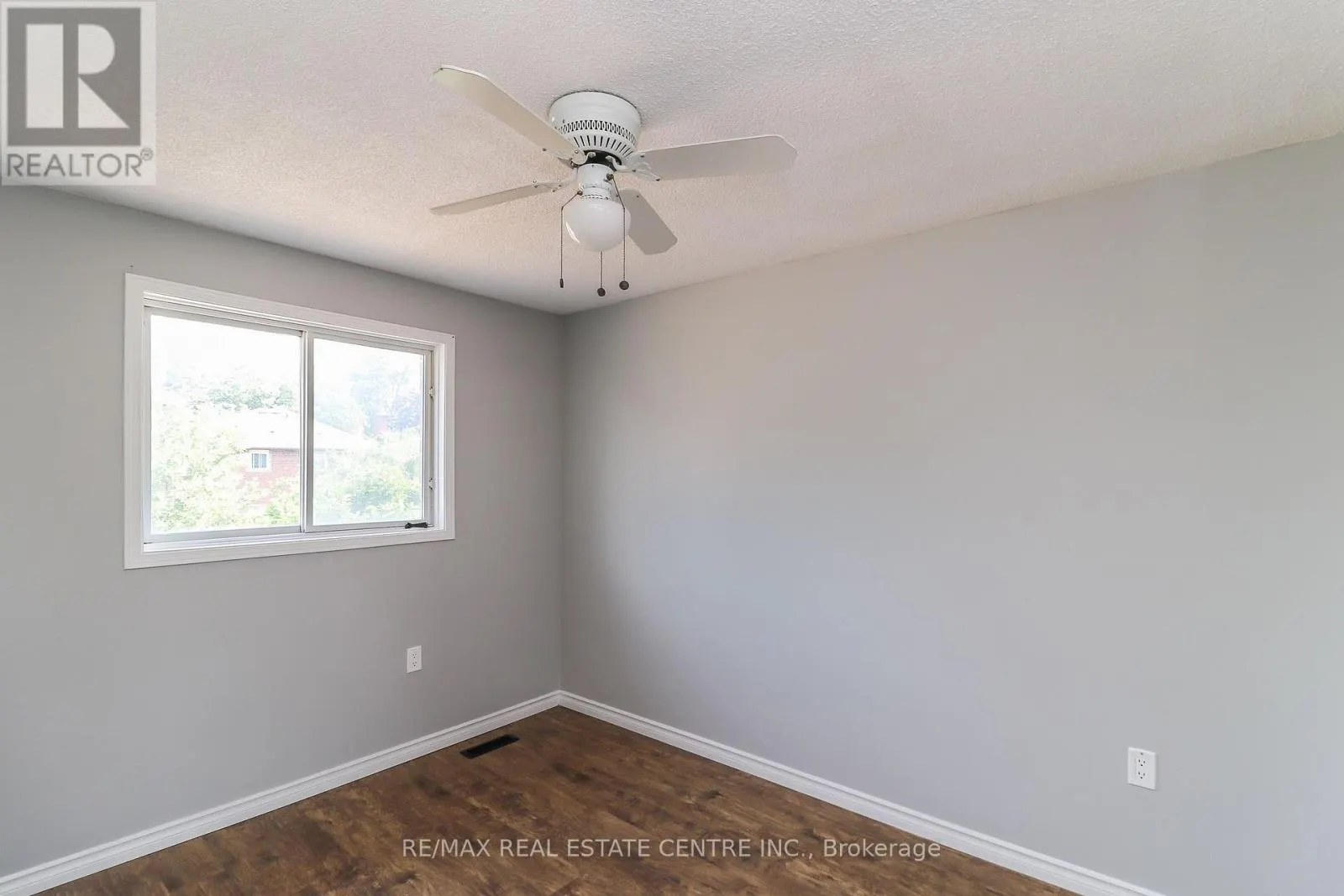 304 CUNDLES ROAD W