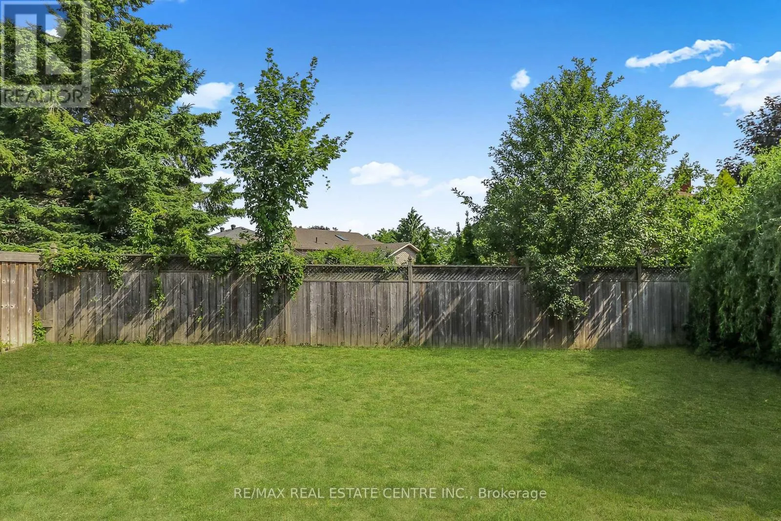 304 CUNDLES ROAD W