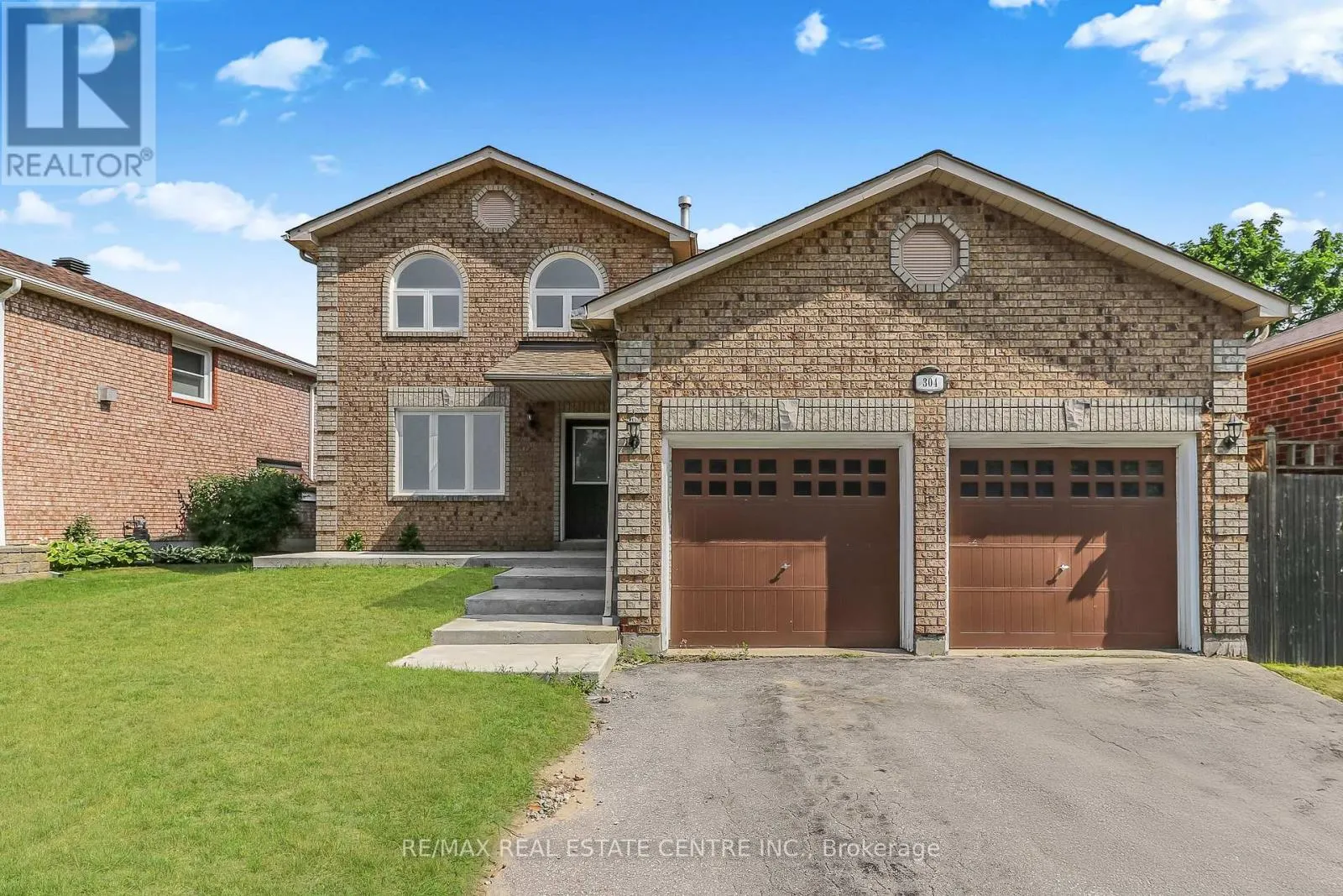 304 CUNDLES ROAD W