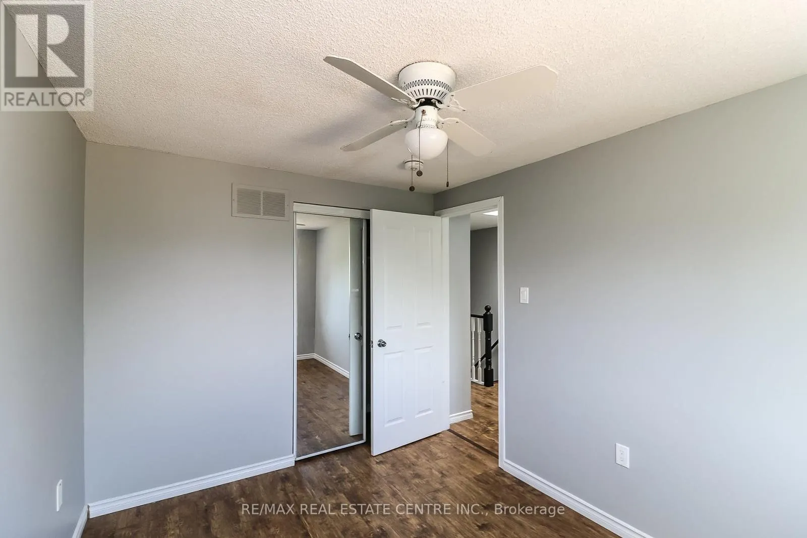 304 CUNDLES ROAD W