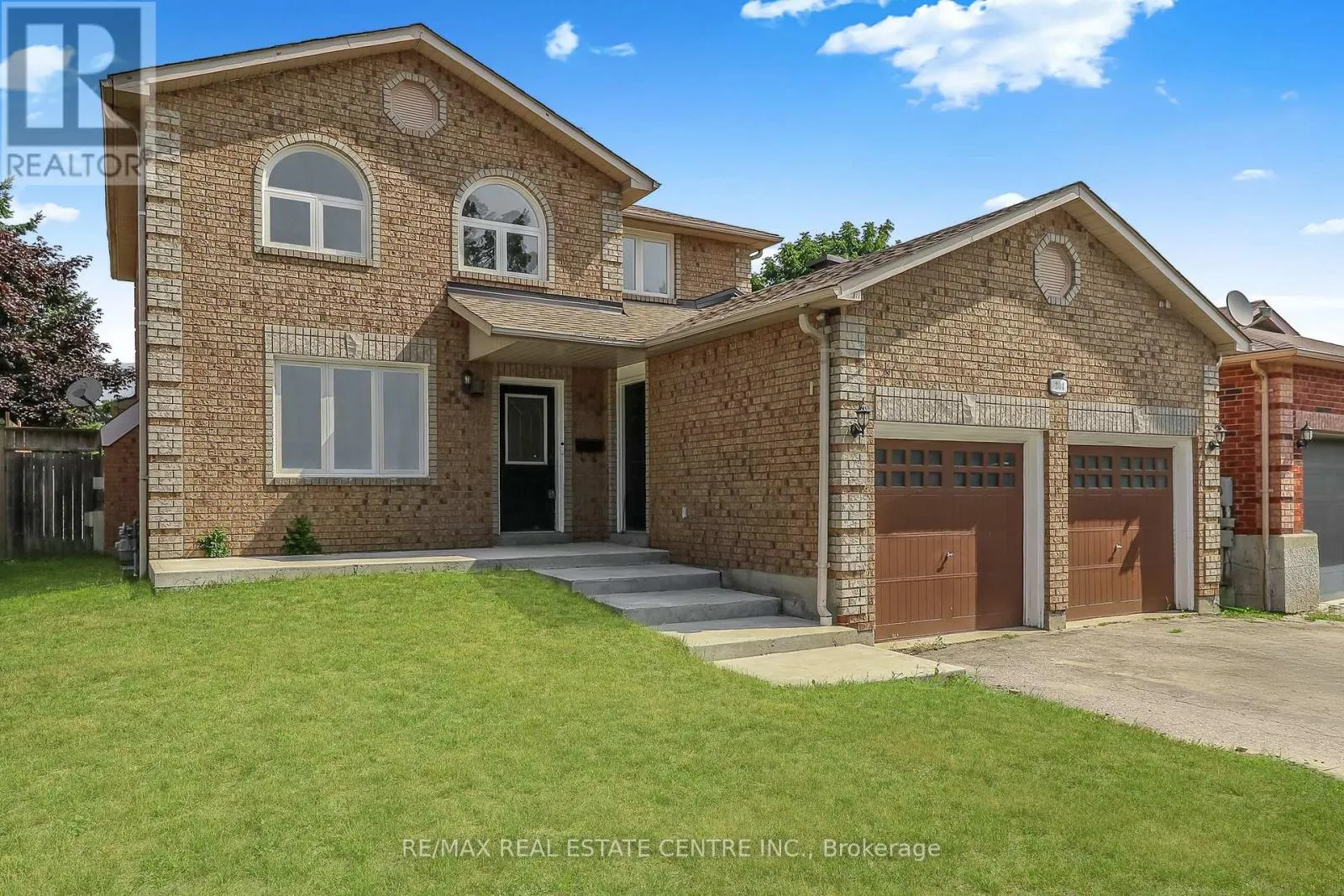 304 CUNDLES ROAD W