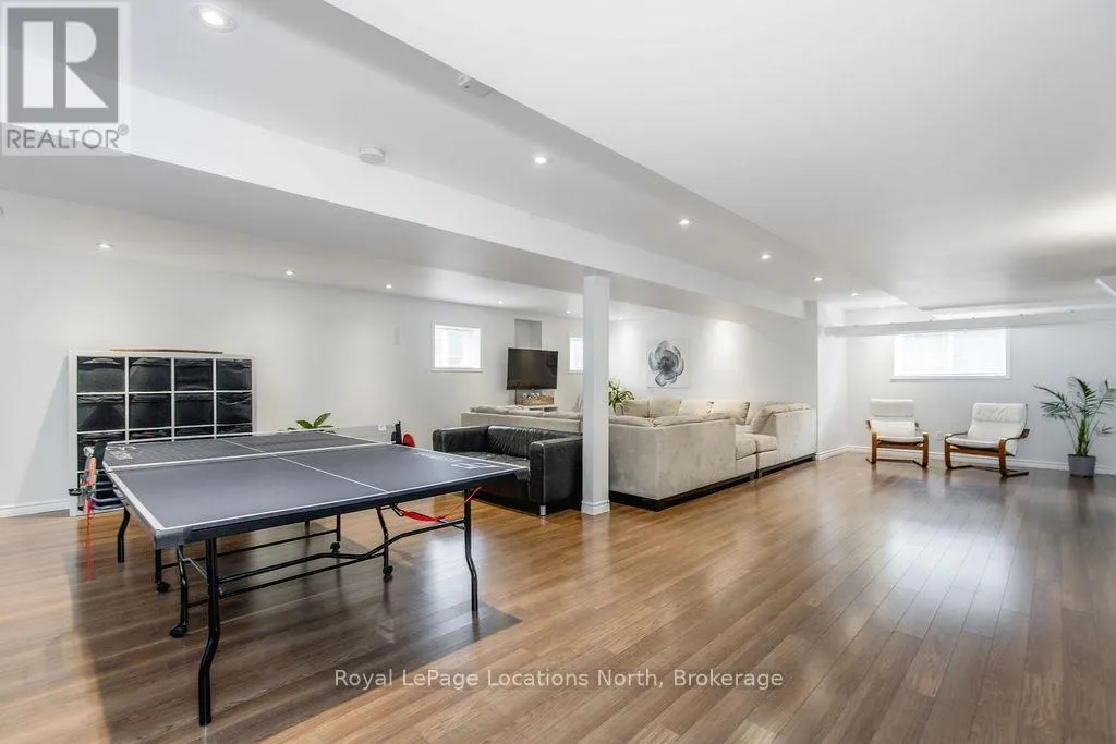 48 MEADOWLARK BOULEVARD