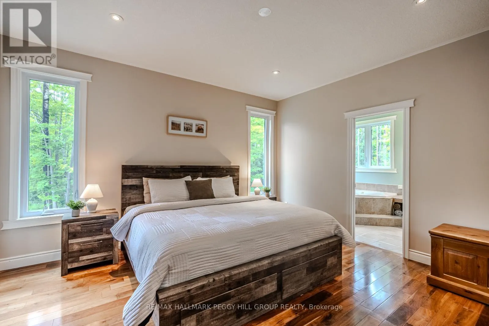 33 SPRINGHOME ROAD
