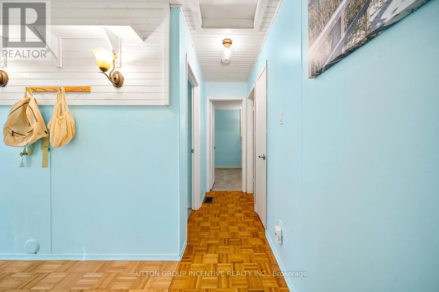 11 BOURGEOIS COURT