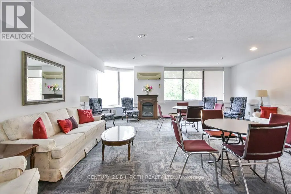 405 - 181 COLLIER STREET
