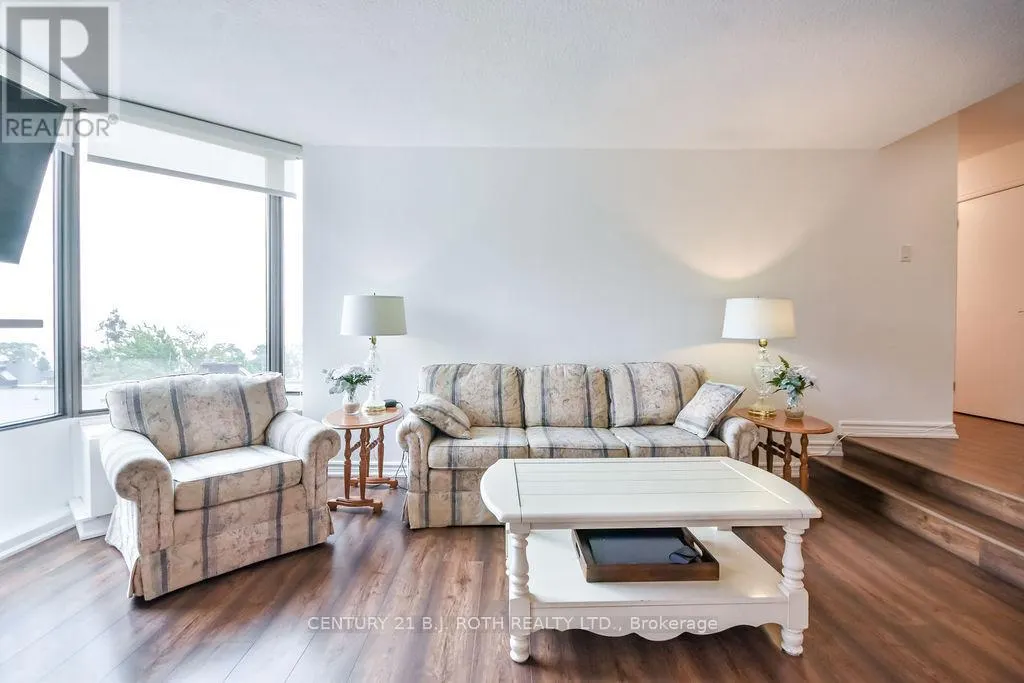 405 - 181 COLLIER STREET
