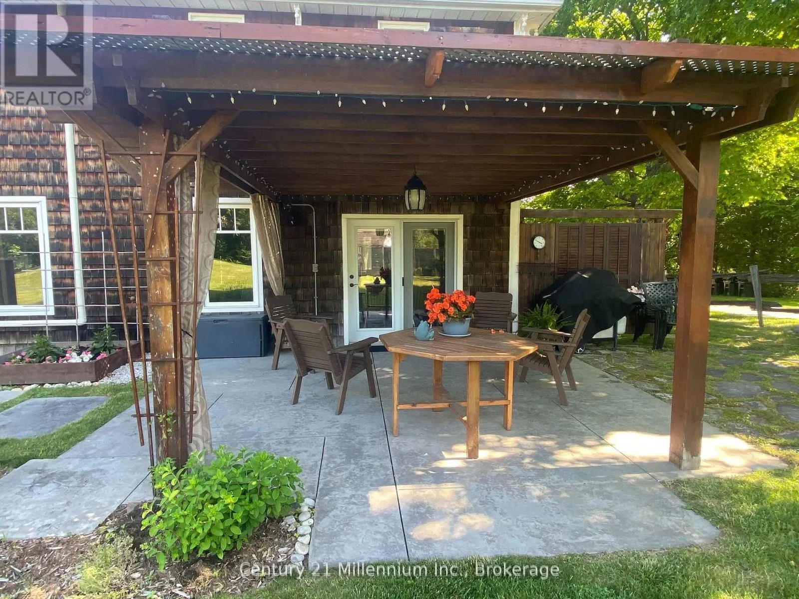 680 MOUNTAIN ROAD