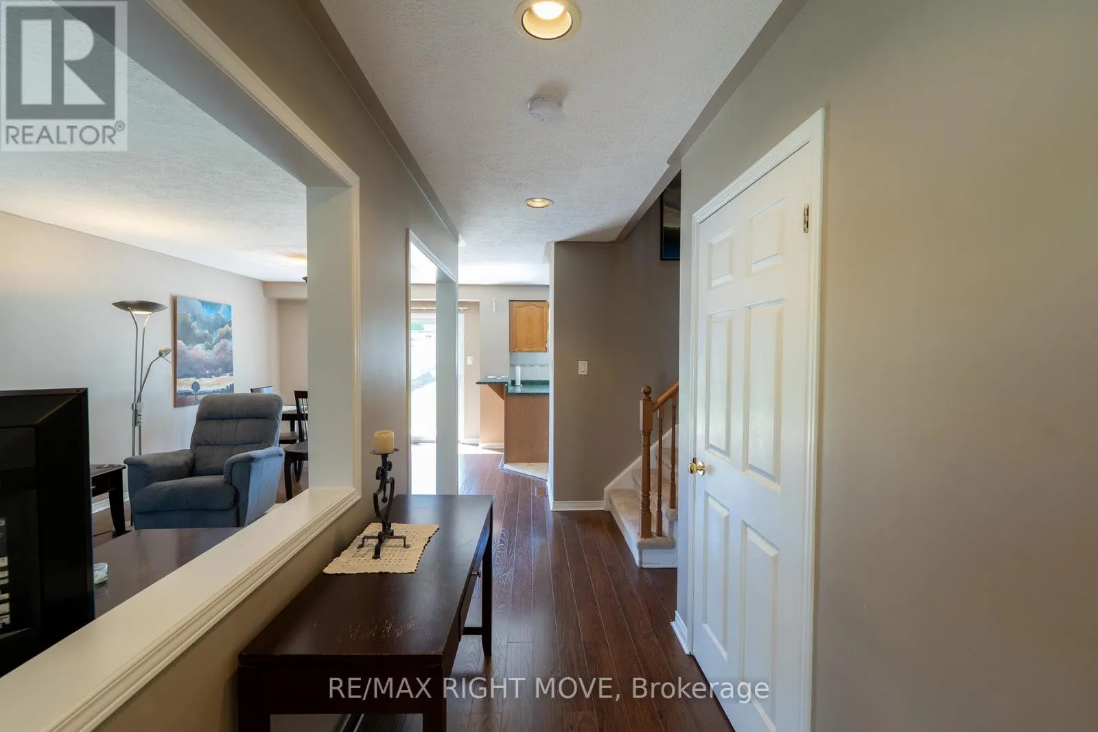 147 JULIA CRESCENT