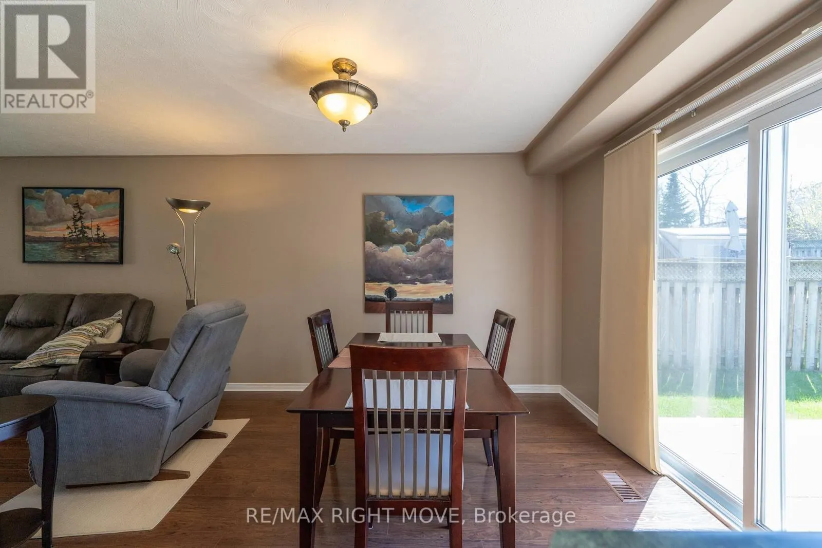147 JULIA CRESCENT