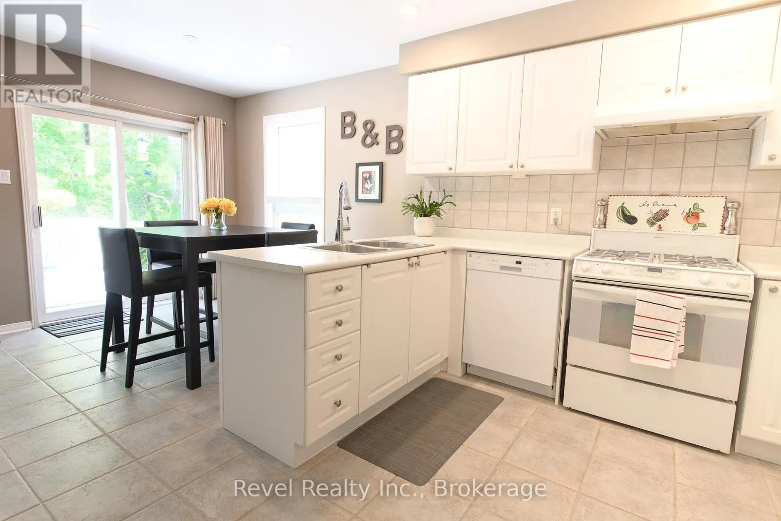30 CRANBERRY HEIGHTS