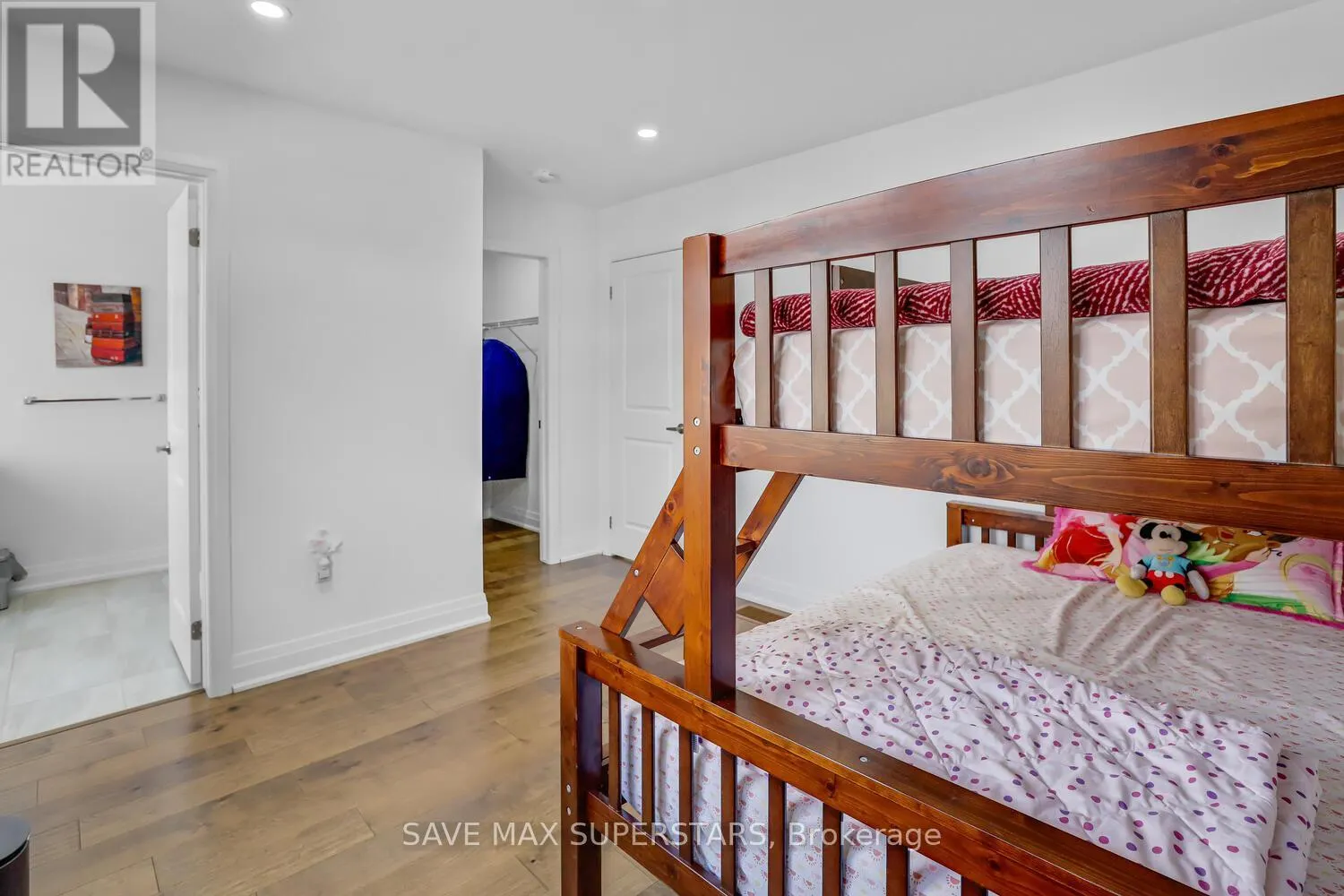 159 FRANKLIN TRAIL