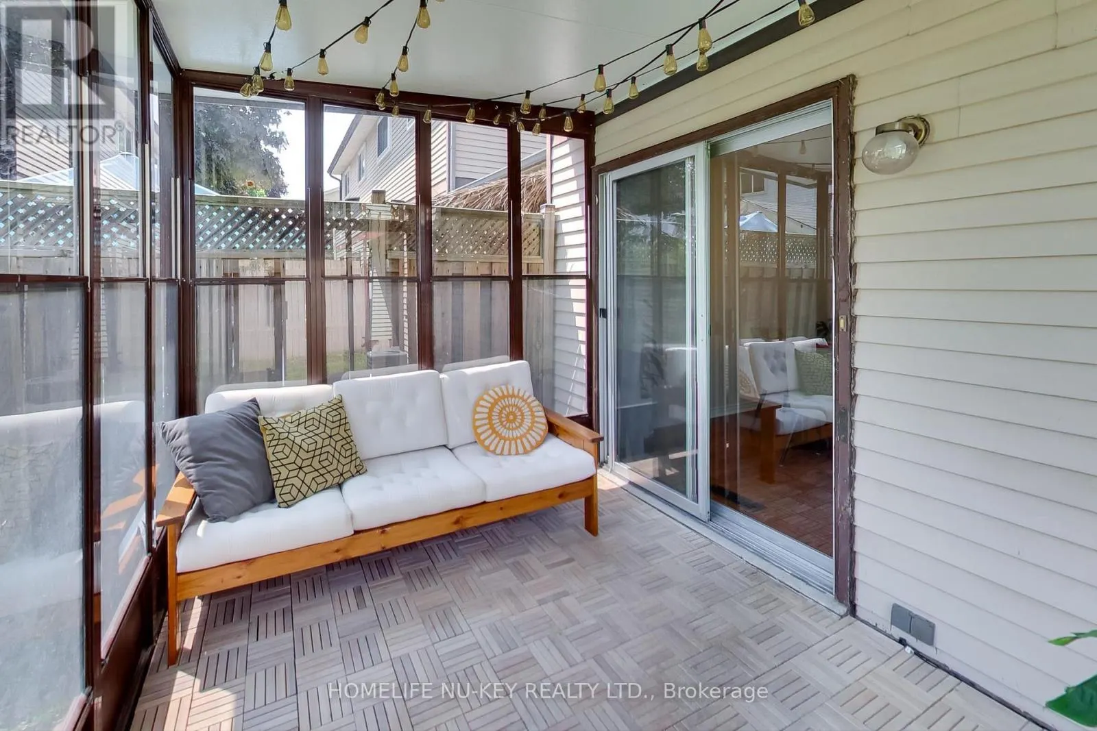 219 CUNDLES ROAD W