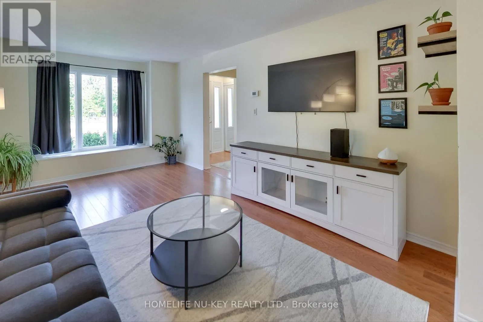 219 CUNDLES ROAD W